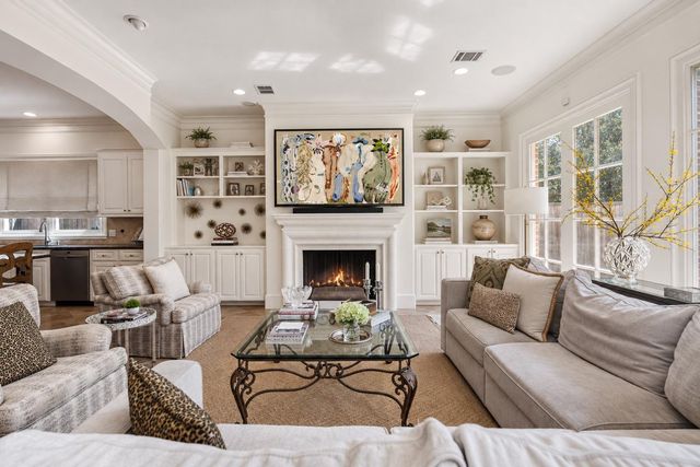 6155 Cedar Creek Drive, Houston, TX 77057
