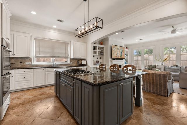 6155 Cedar Creek Drive, Houston, TX 77057