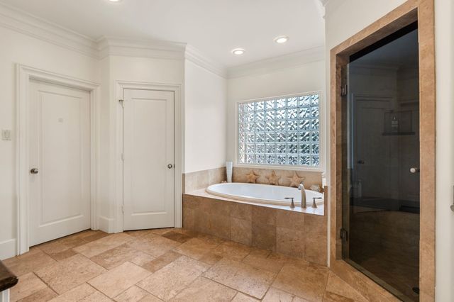 6155 Cedar Creek Drive, Houston, TX 77057