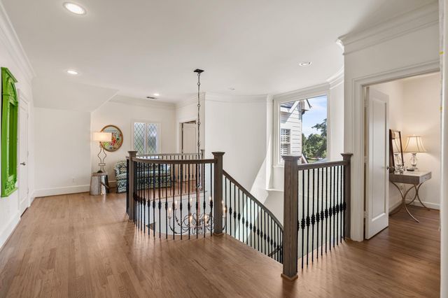 6155 Cedar Creek Drive, Houston, TX 77057