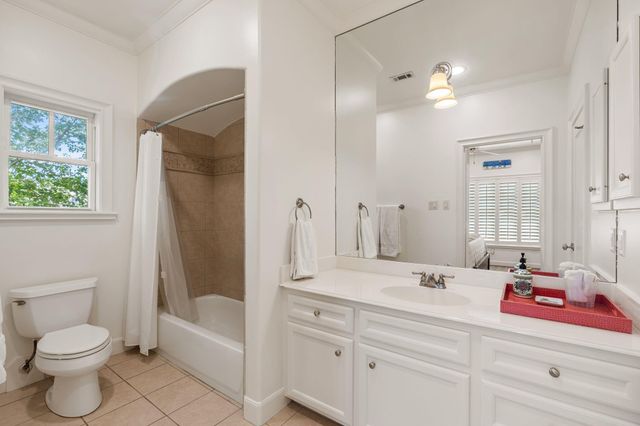 6155 Cedar Creek Drive, Houston, TX 77057