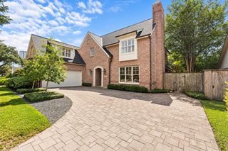 6155 Cedar Creek Drive, Houston, TX 77057