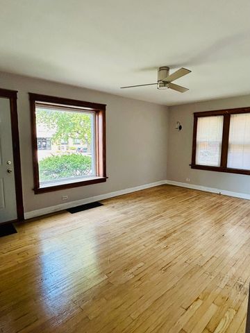 521 E 161st Place, South Holland, IL 60473