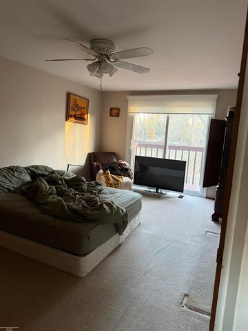 8510 Annsbury Drive, Shelby Twp, MI 48316