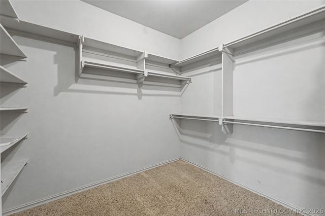 1211 E 135th Street S, Glenpool, OK 74033