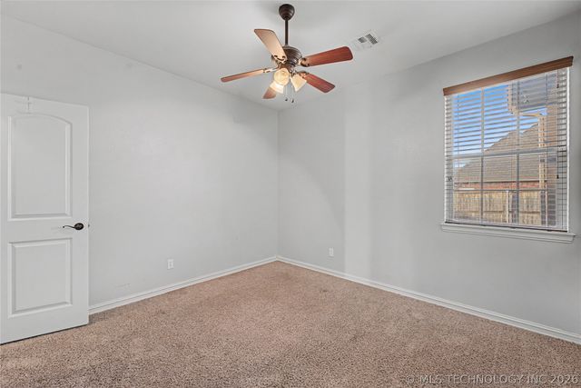 1211 E 135th Street S, Glenpool, OK 74033