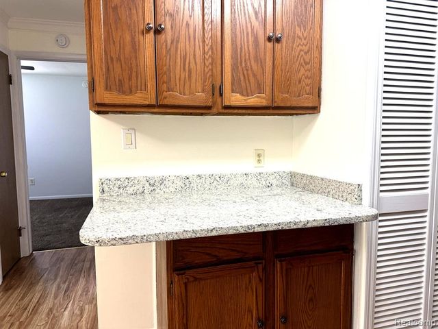 1245 Derby Road 4, Birmingham, MI 48009