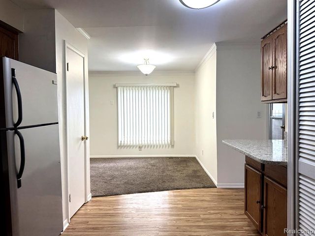 1245 Derby Road 4, Birmingham, MI 48009