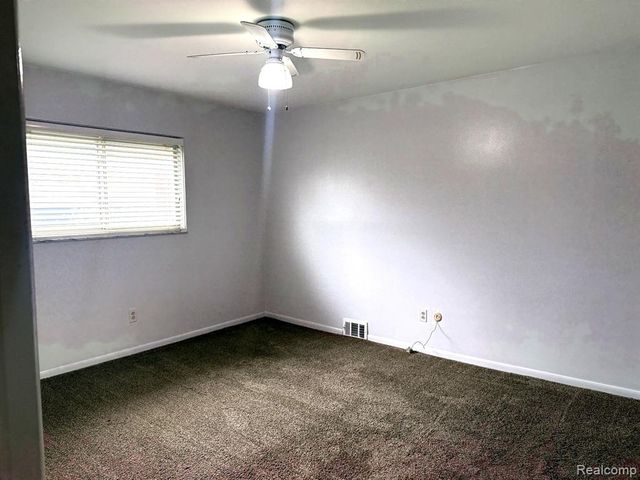 1245 Derby Road 4, Birmingham, MI 48009