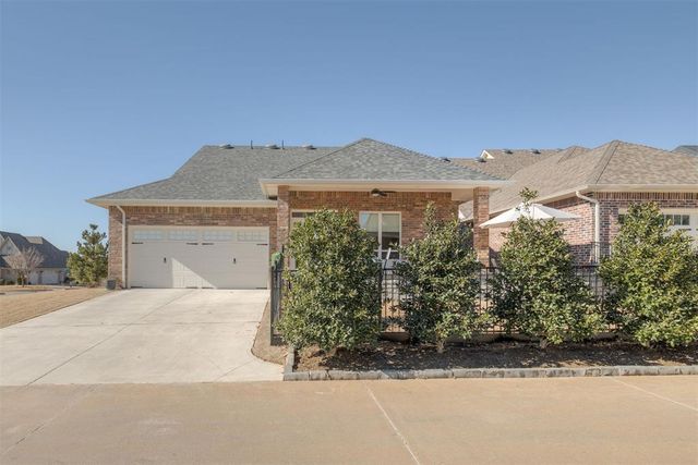 1800 Plaza District Drive, Edmond, OK 73034