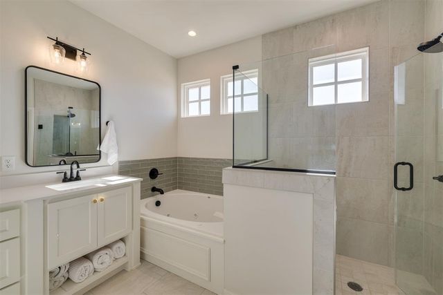 1800 Plaza District Drive, Edmond, OK 73034