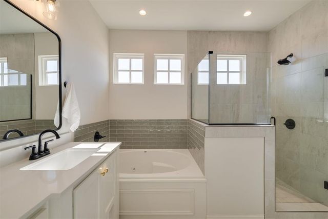 1800 Plaza District Drive, Edmond, OK 73034