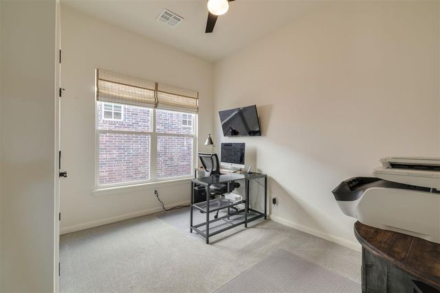 1800 Plaza District Drive, Edmond, OK 73034