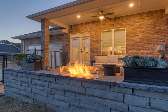 1800 Plaza District Drive, Edmond, OK 73034