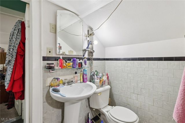 634 Kling Street, Akron, OH 44311