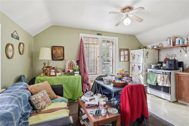 634 Kling Street, Akron, OH 44311