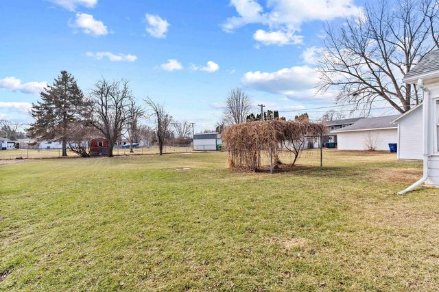 725 Martin Road, Waterloo, IA 50701