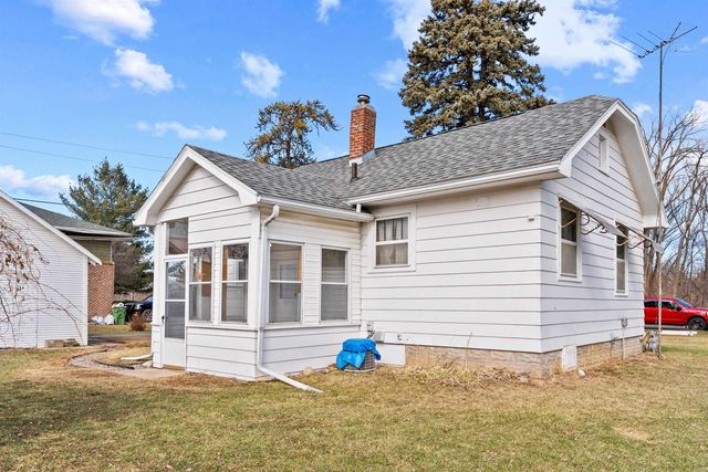 725 Martin Road, Waterloo, IA 50701