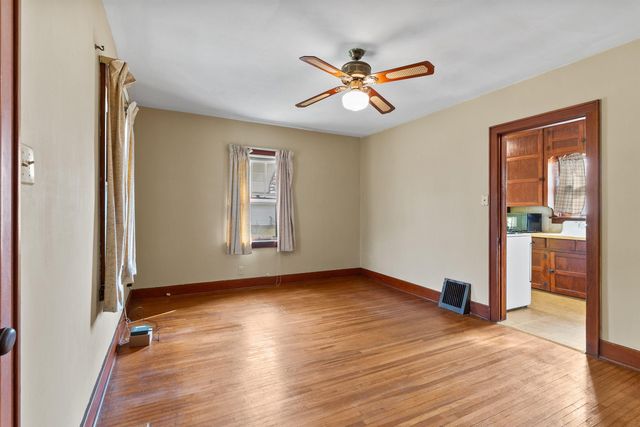 725 Martin Road, Waterloo, IA 50701