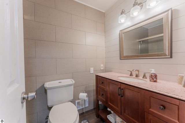 1236 Valley Drive, Traverse City, MI 49685