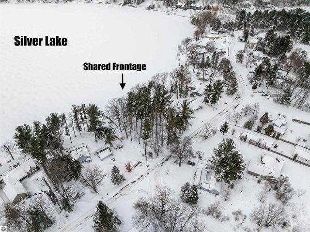 1236 Valley Drive, Traverse City, MI 49685