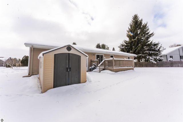 1236 Valley Drive, Traverse City, MI 49685