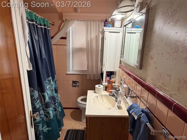 16828 Sussex Street, Detroit, MI 48235