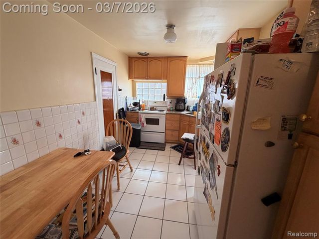 16828 Sussex Street, Detroit, MI 48235