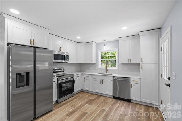 1519 Briarfield Drive, Charlotte, NC 28205
