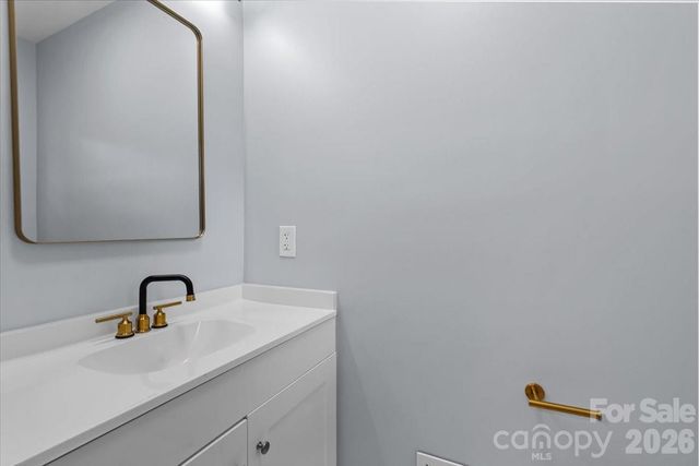1519 Briarfield Drive, Charlotte, NC 28205