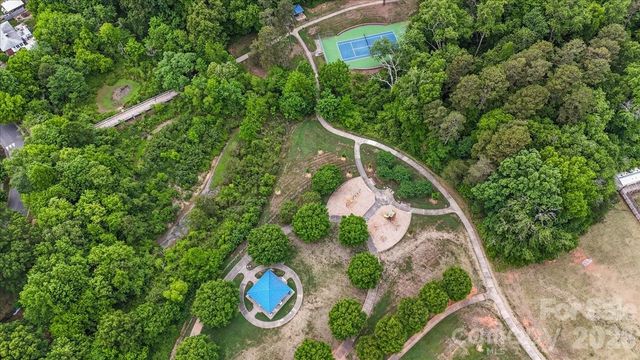 1519 Briarfield Drive, Charlotte, NC 28205