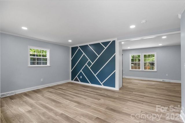 1519 Briarfield Drive, Charlotte, NC 28205