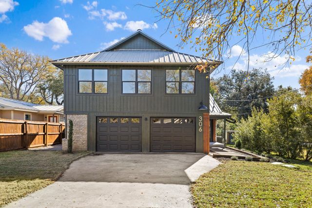 306 Bluebird CIR, Marble Falls, TX 78654
