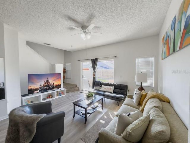 910 PARK TERRACE CIRCLE, Kissimmee, FL 34746
