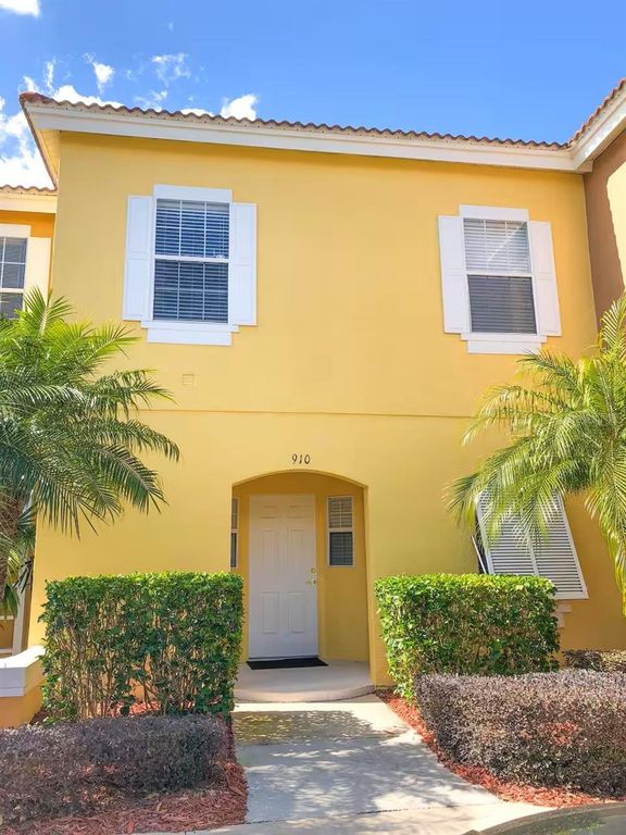 910 PARK TERRACE CIRCLE, Kissimmee, FL 34746
