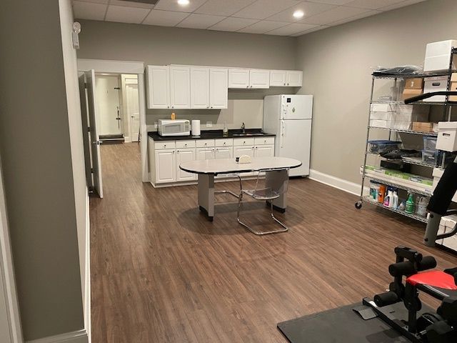 3026 N Central Avenue, Chicago, IL 60634