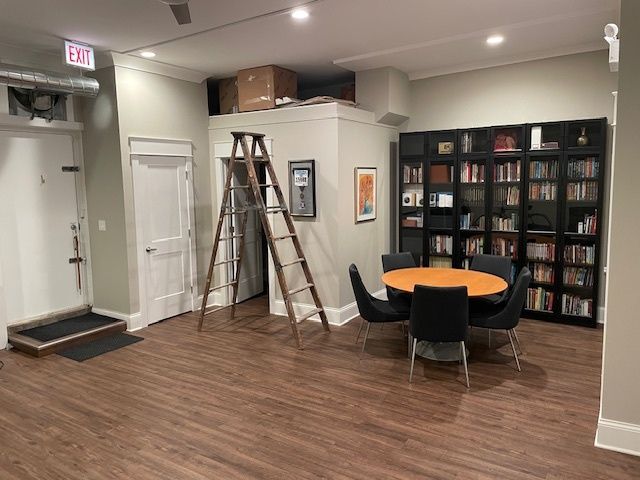 3026 N Central Avenue, Chicago, IL 60634