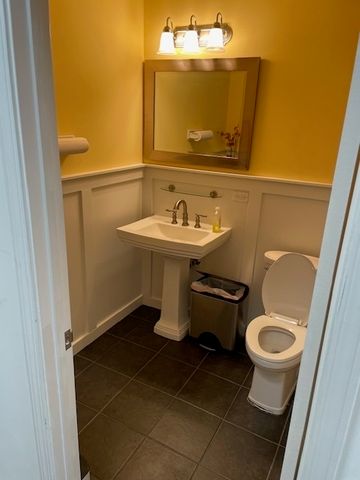 3026 N Central Avenue, Chicago, IL 60634