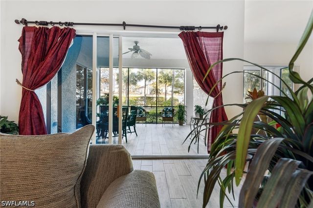 9079 Cascada WAY 102, Naples, FL 34114