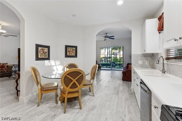 9079 Cascada WAY 102, Naples, FL 34114