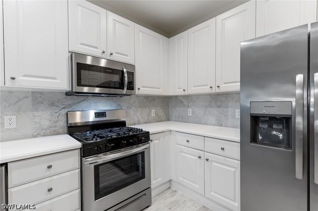9079 Cascada WAY 102, Naples, FL 34114