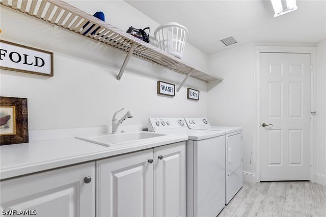 9079 Cascada WAY 102, Naples, FL 34114