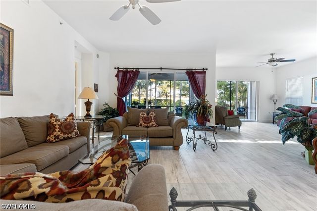 9079 Cascada WAY 102, Naples, FL 34114