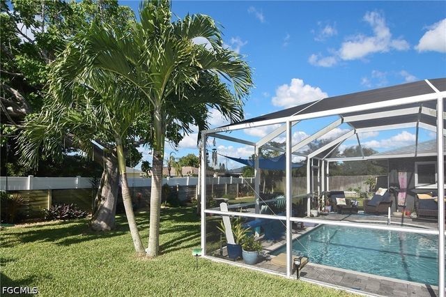 1414 SE 18th TER, Cape Coral, FL 33990