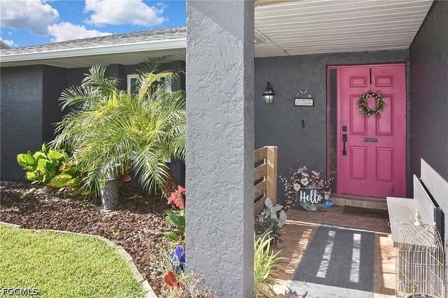 1414 SE 18th TER, Cape Coral, FL 33990