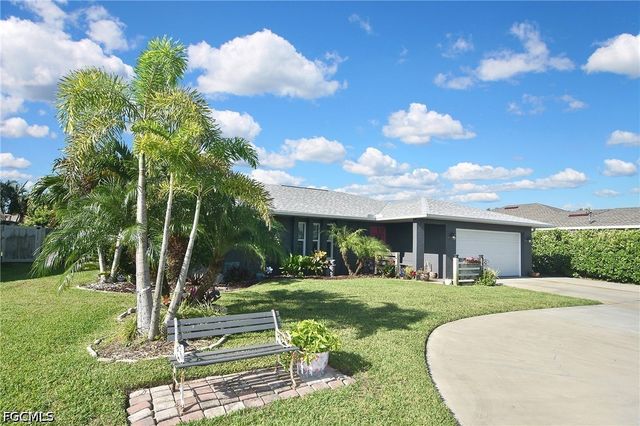 1414 SE 18th TER, Cape Coral, FL 33990