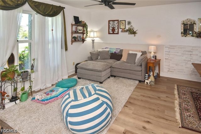 1414 SE 18th TER, Cape Coral, FL 33990
