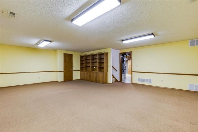 1810 N Socora St, Wichita, KS 67212