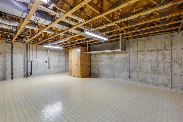 1810 N Socora St, Wichita, KS 67212