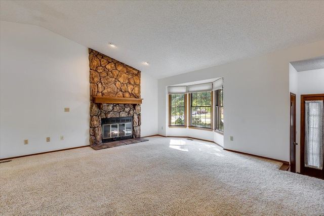 1810 N Socora St, Wichita, KS 67212